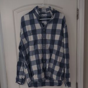 Sonoma Navy and White Plaid Shirt